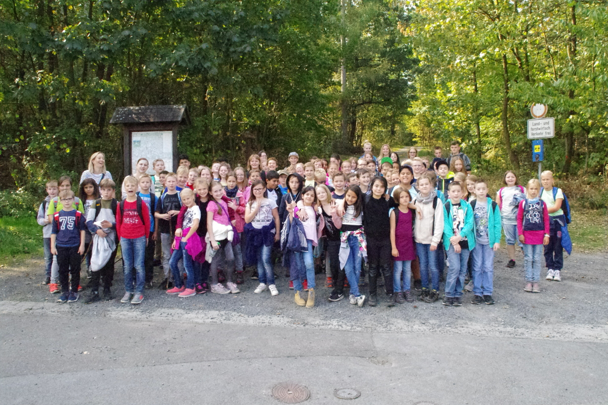 Wanderung der Klassen 5 nach Fensdorf